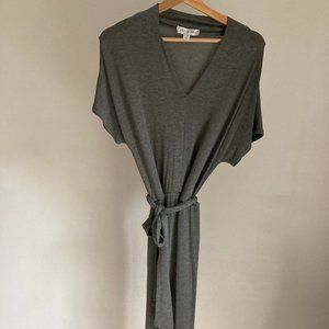 Amour Vert Midi Length Waist Tie Gray Marguerite Gray XS